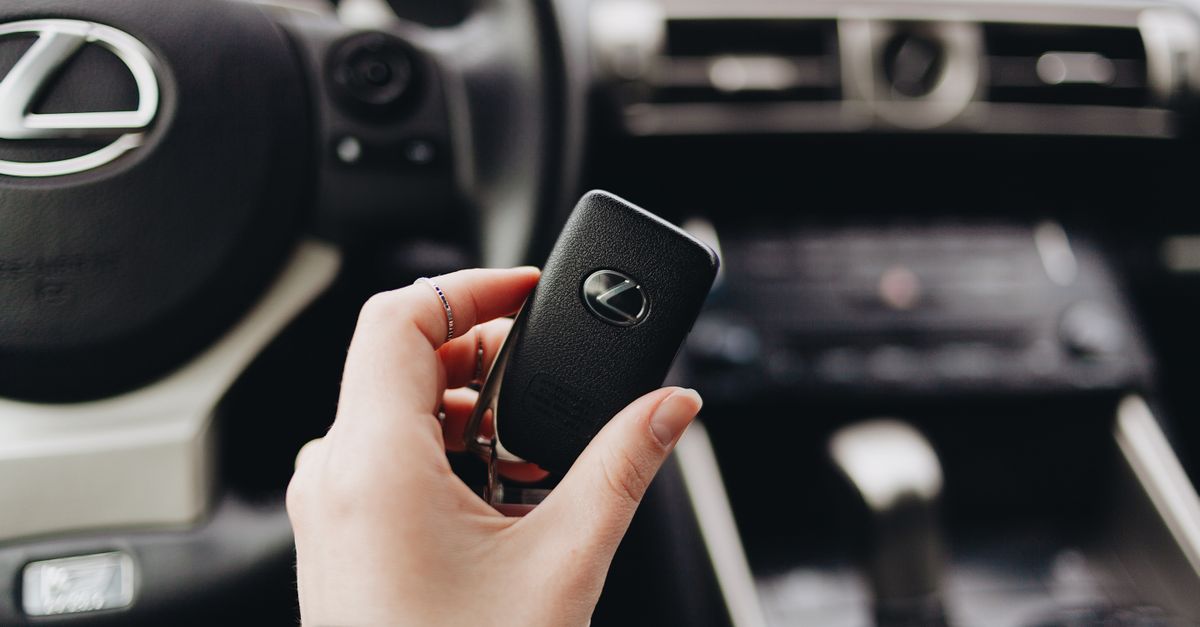 Toyota car key fob — Anytime Locksmith
